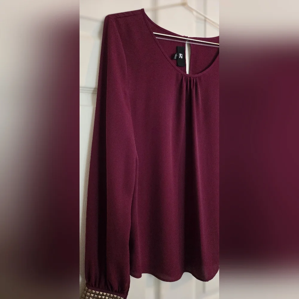 Iz Byer Purple Long Sleeve Flowy Blouse with Studs On Sleeves - Picture 5 of 12